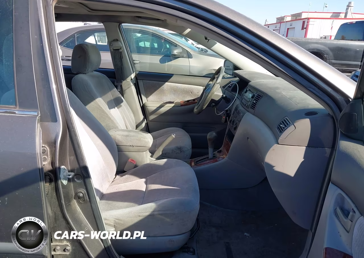 2005 Toyota Corolla Le VIN:1NXBR32E95Z407674 - 5