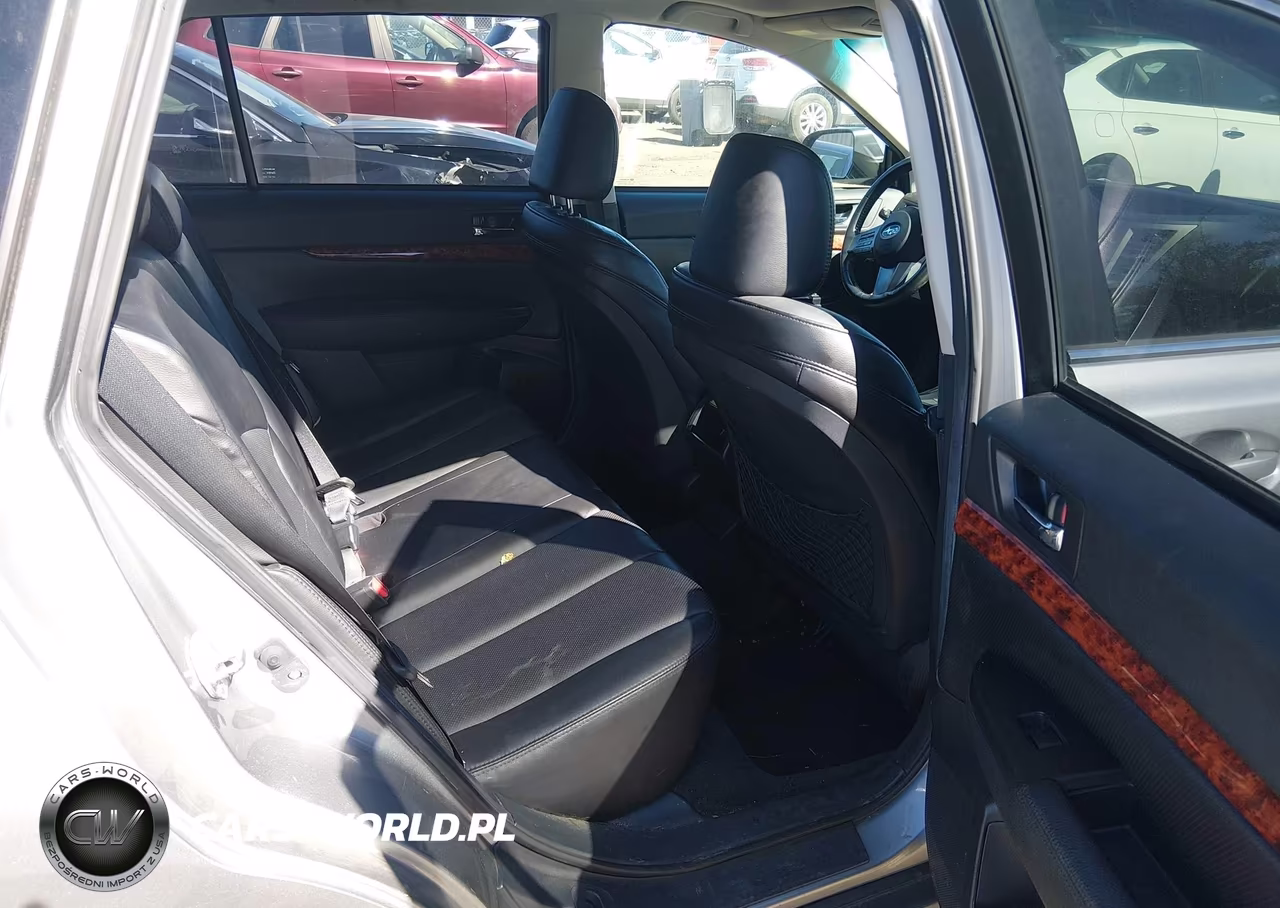 2011 Subaru Outback 3.6R Limited VIN:4S4BRDKC2B2343523 - 8