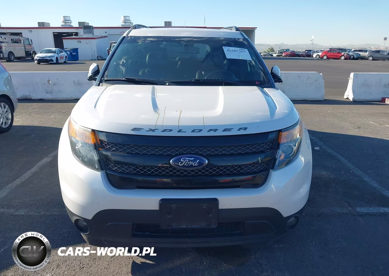 2015 Ford Explorer Sport VIN:1FM5K8GT4FGA27261 - 12