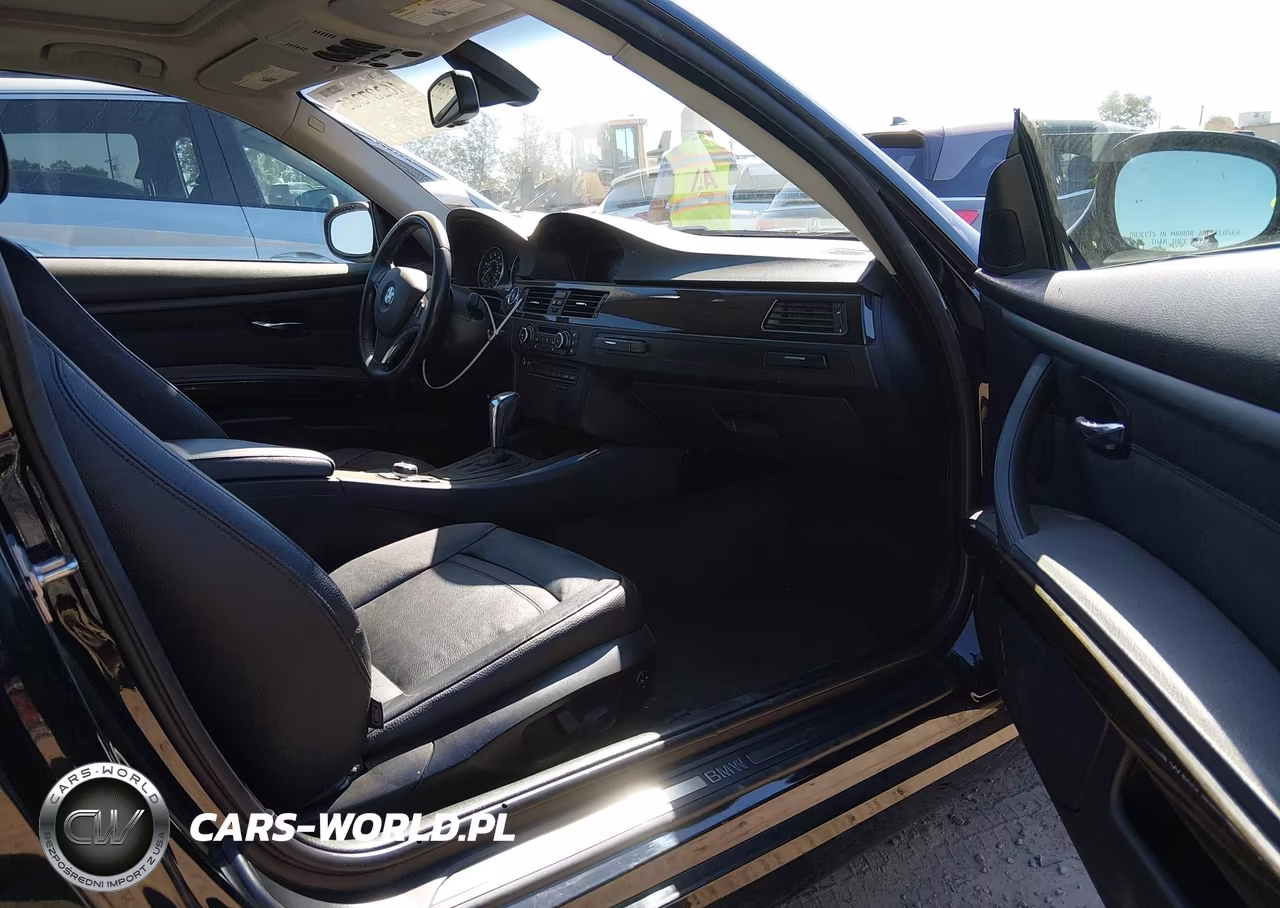BMW 328I VIN:WBAKE5C53BE755418 - 5