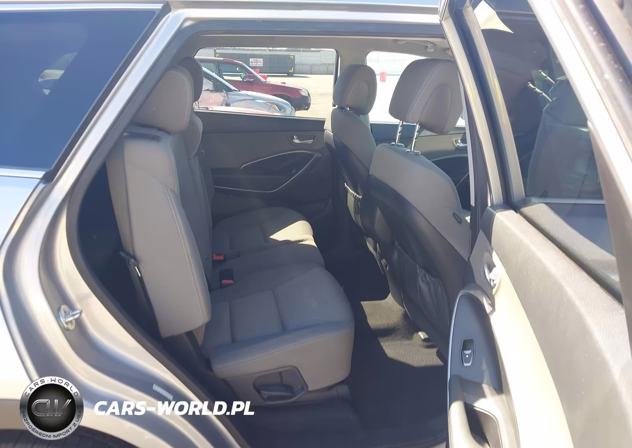2017 Hyundai Santa Fe Se VIN:KM8SM4HF1HU190923 - 8
