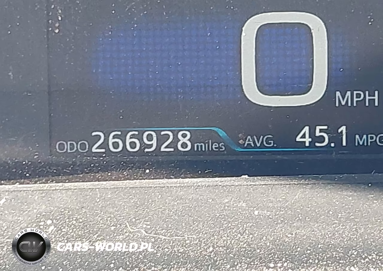 2019 Toyota Prius Le VIN:JTDL9RFU3K3001176 - 15