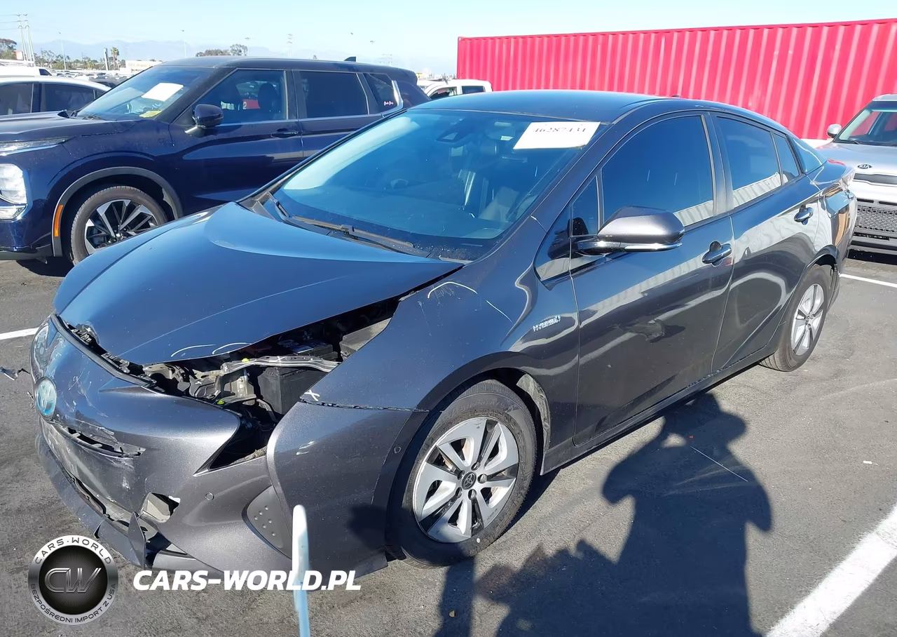 2018 Toyota Prius Two VIN:JTDKBRFU1J3584412 - 2