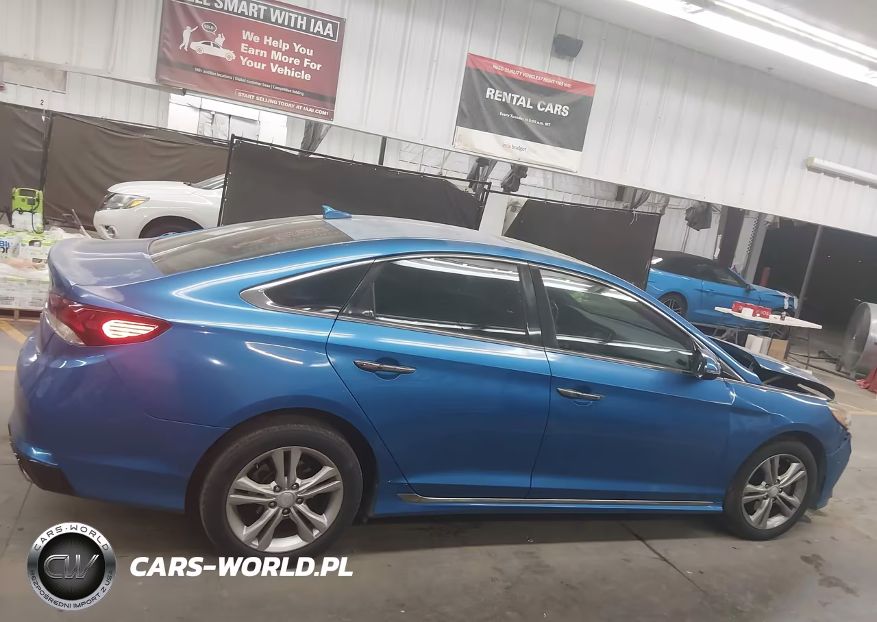 2018 Hyundai Sonata Sport VIN:5NPE34AF5JH656948 - 13