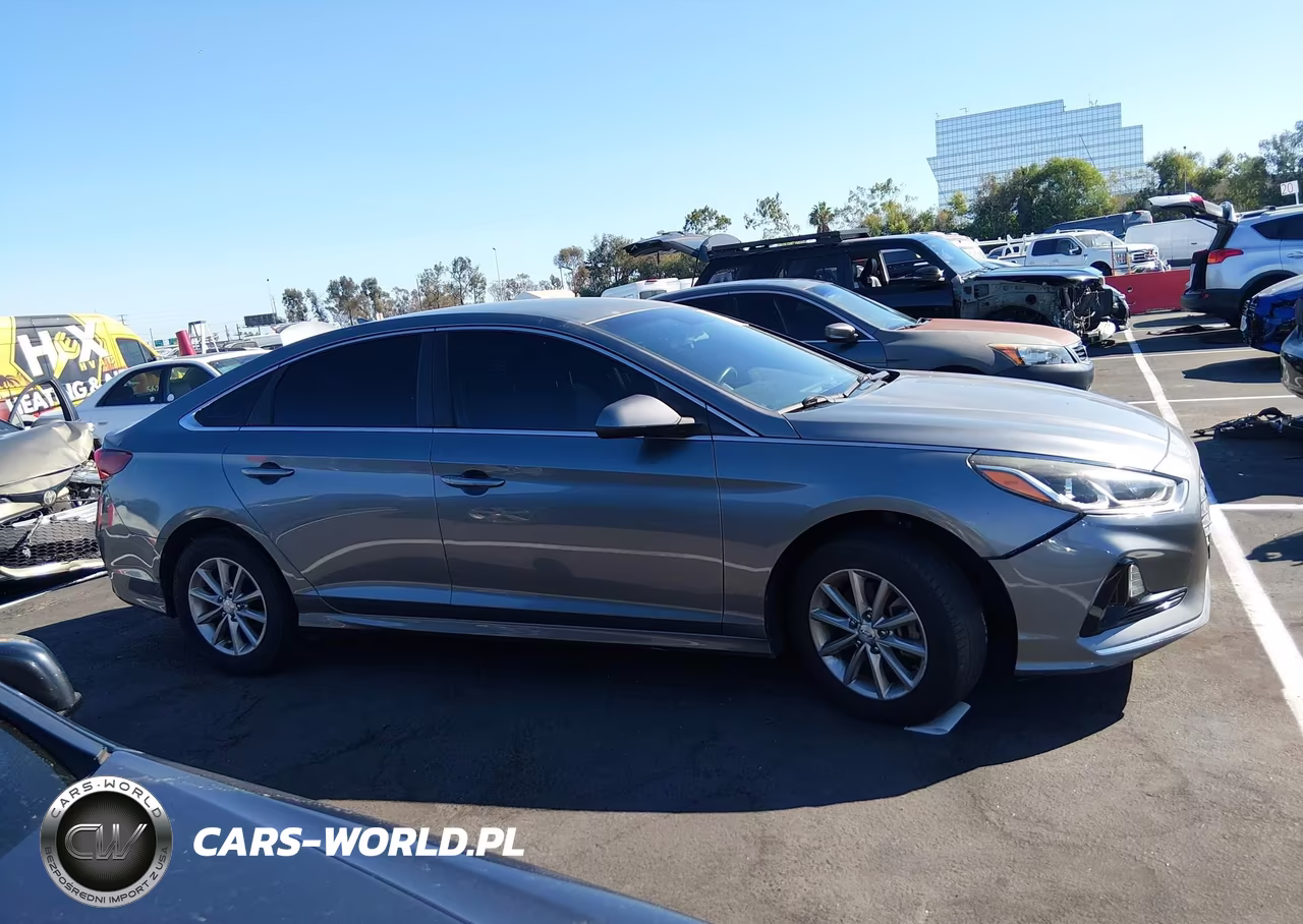 2018 Hyundai Sonata Se VIN:5NPE24AF2JH706465 - 13