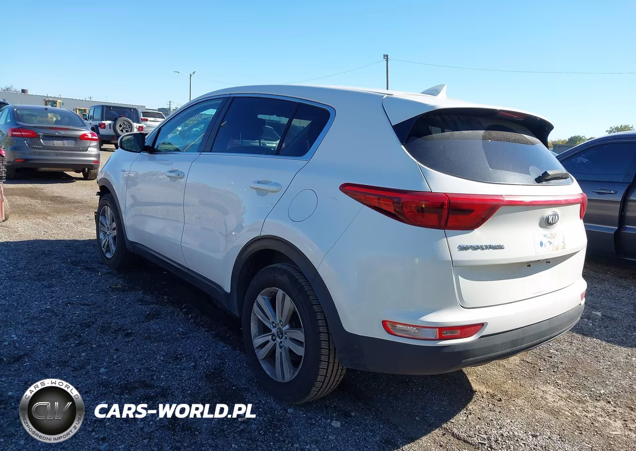 2018 Kia Sportage Lx VIN:KNDPMCAC6J7444487 - 3