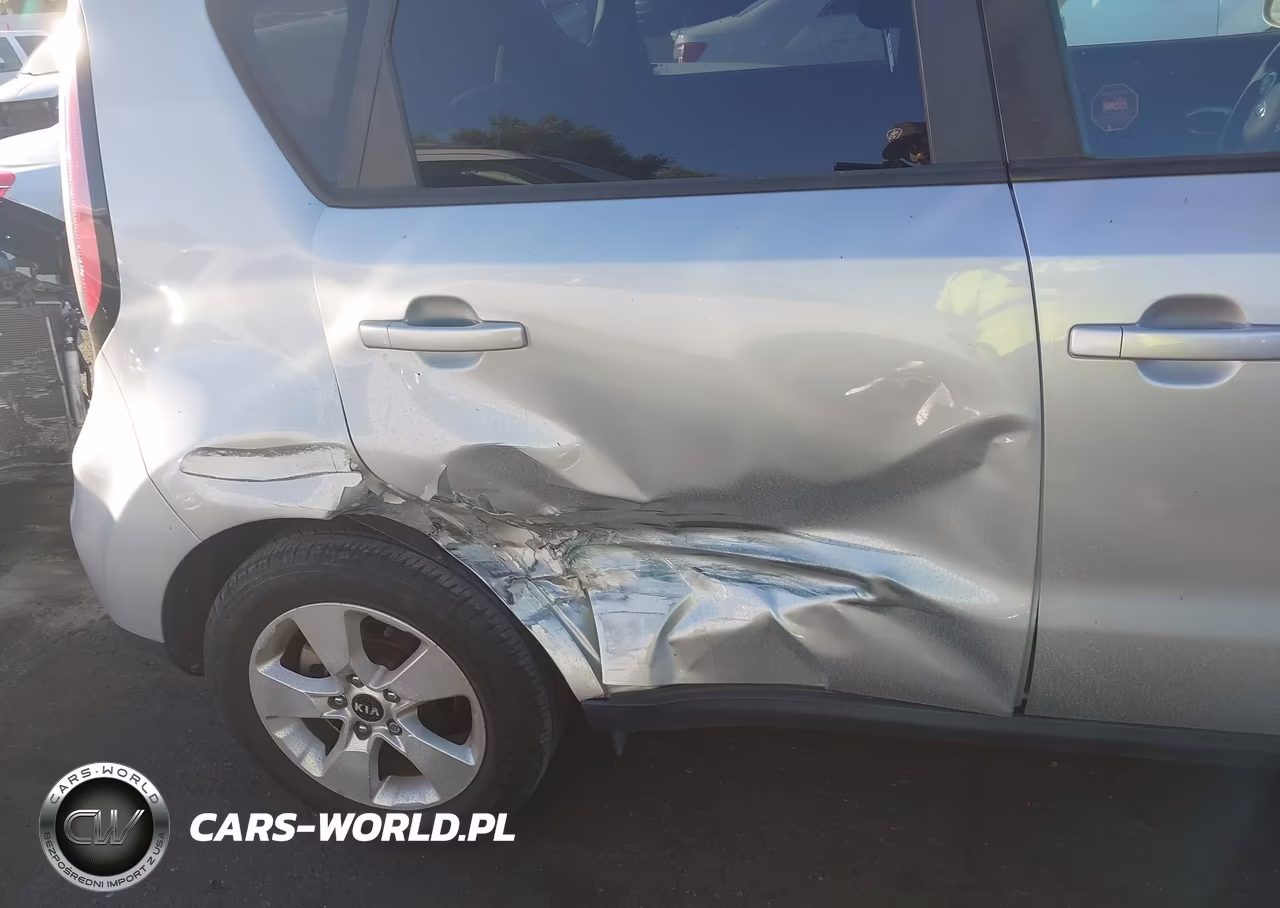 2018 Kia Soul VIN:KNDJN2A26J7542097 - 12