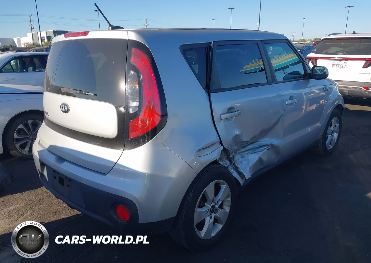 2018 Kia Soul VIN:KNDJN2A26J7542097 - 4