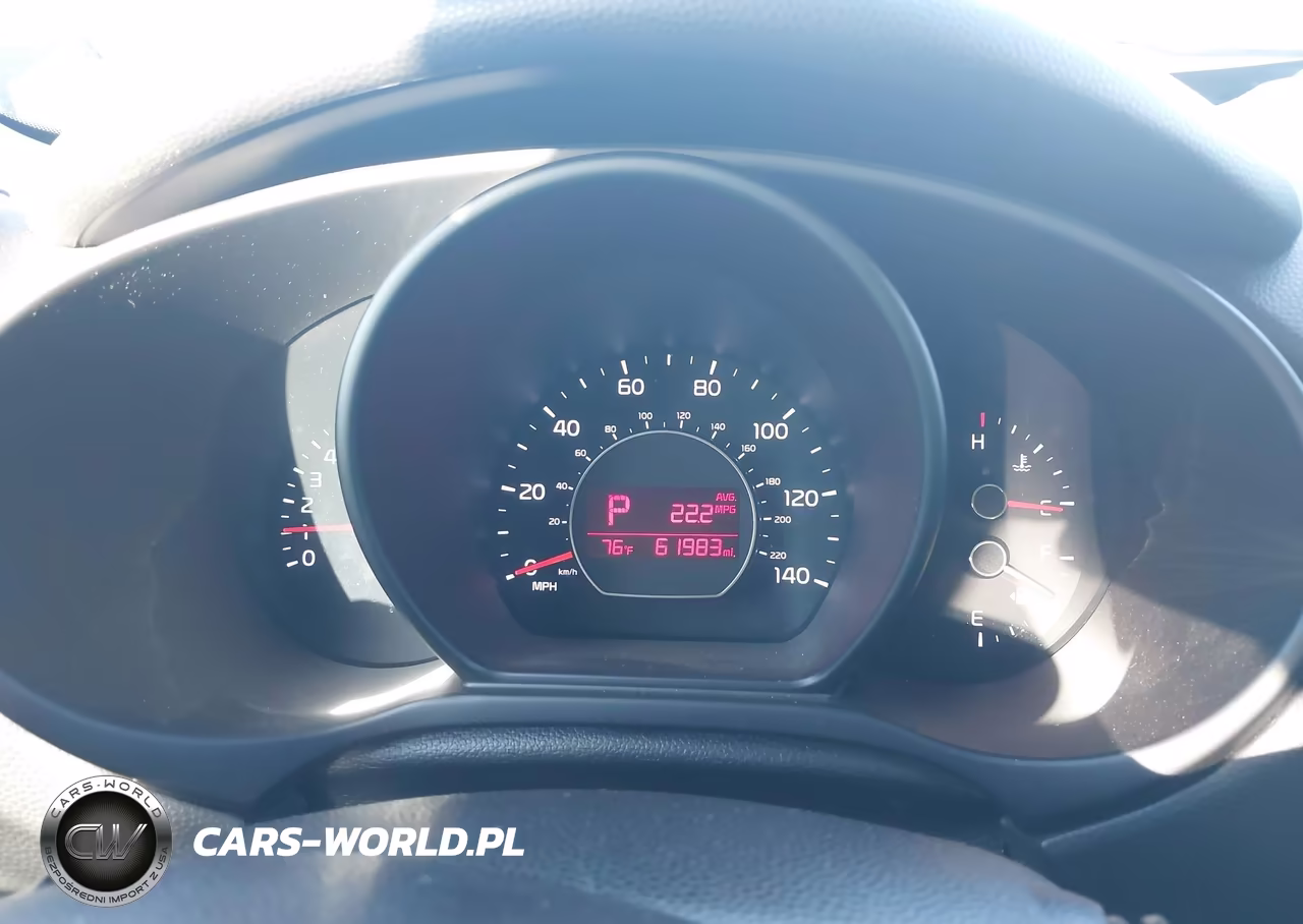 2018 Kia Soul VIN:KNDJN2A26J7542097 - 7