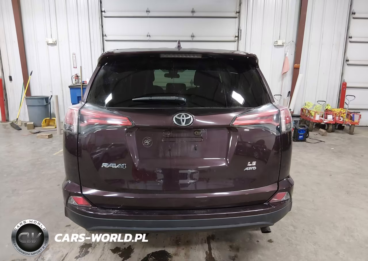 2018 Toyota Rav4 Le VIN:2T3BFREV2JW721322 - 17