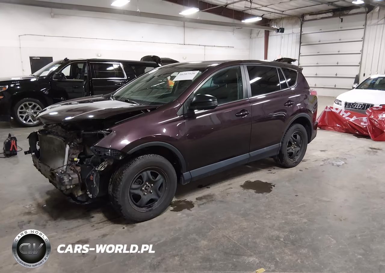 2018 Toyota Rav4 Le VIN:2T3BFREV2JW721322 - 2