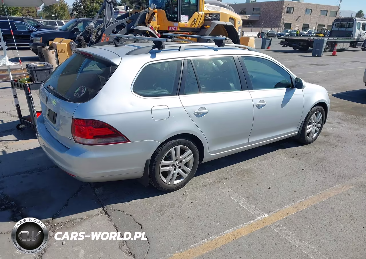 2011 Volkswagen Jetta Sportwagen 2.0L Tdi VIN:3VWML7AJXBM701490 - 4
