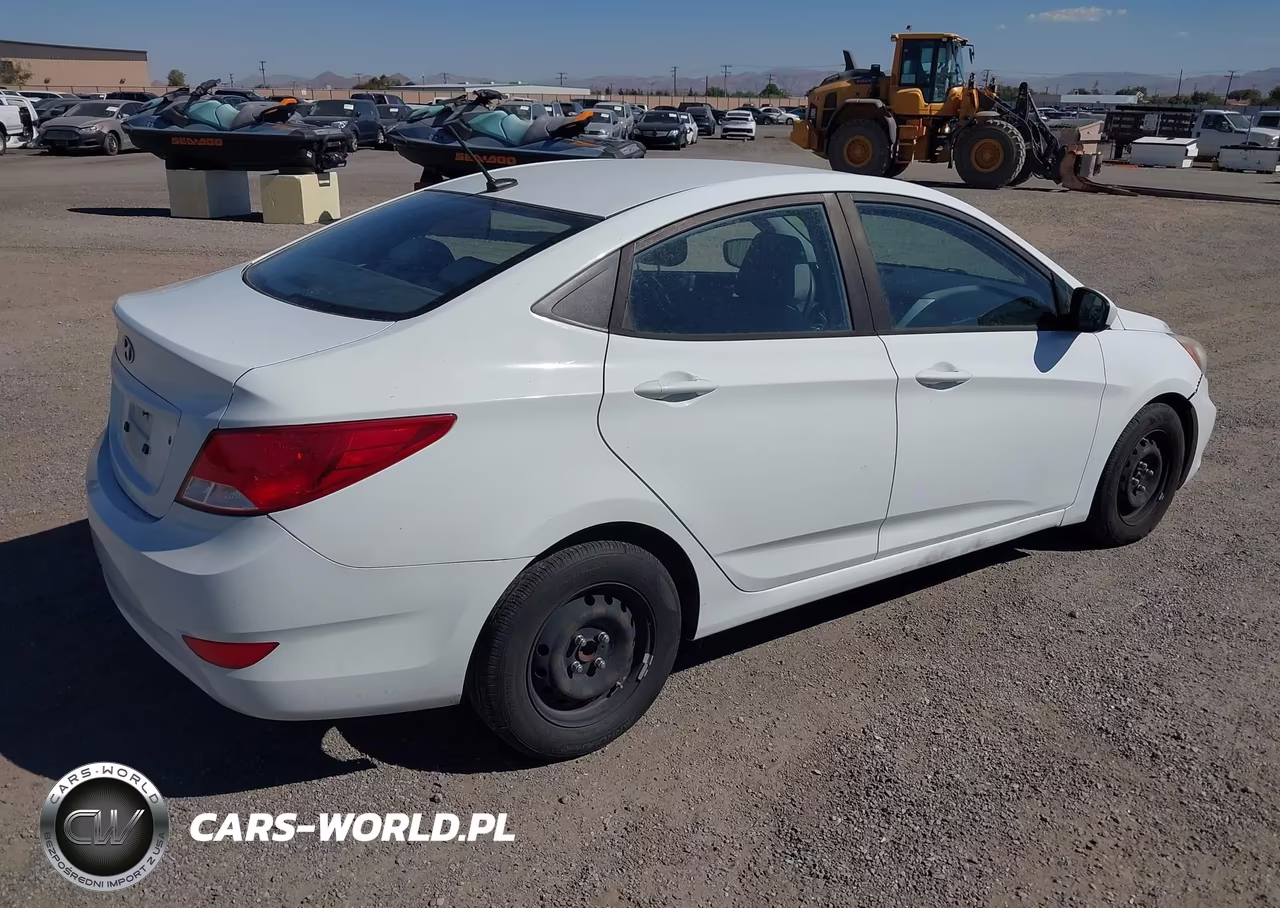 2017 Hyundai Accent Se VIN:KMHCT4AE2HU172309 - 4