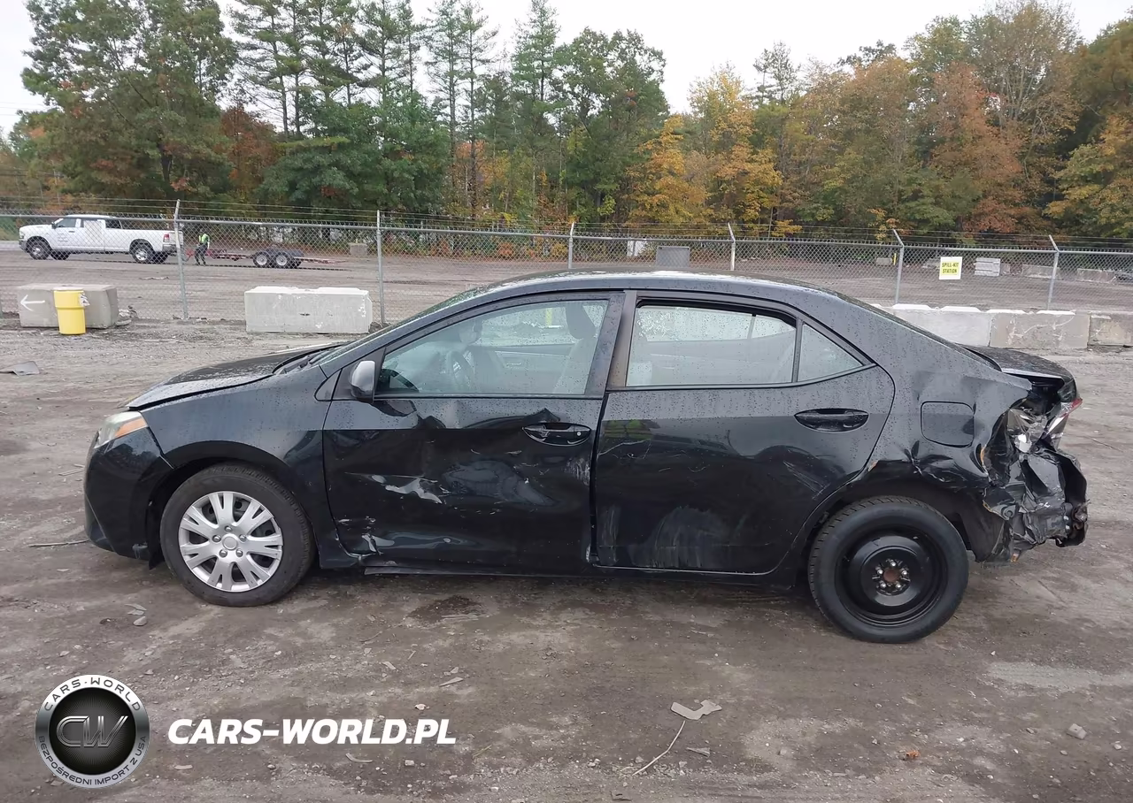 2015 Toyota Corolla Le VIN:2T1BURHE4FC237350 - 14