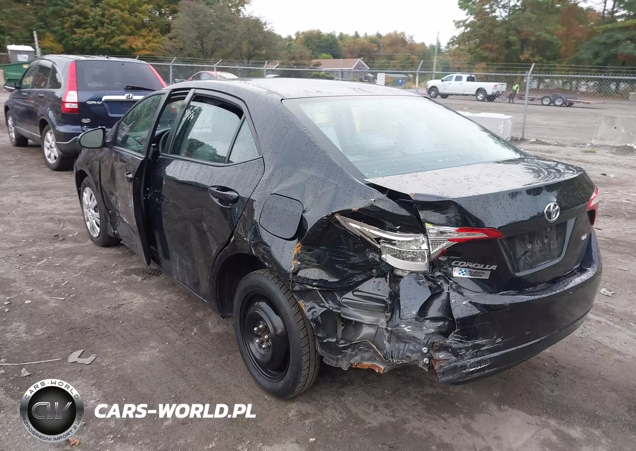 2015 Toyota Corolla Le VIN:2T1BURHE4FC237350 - 3