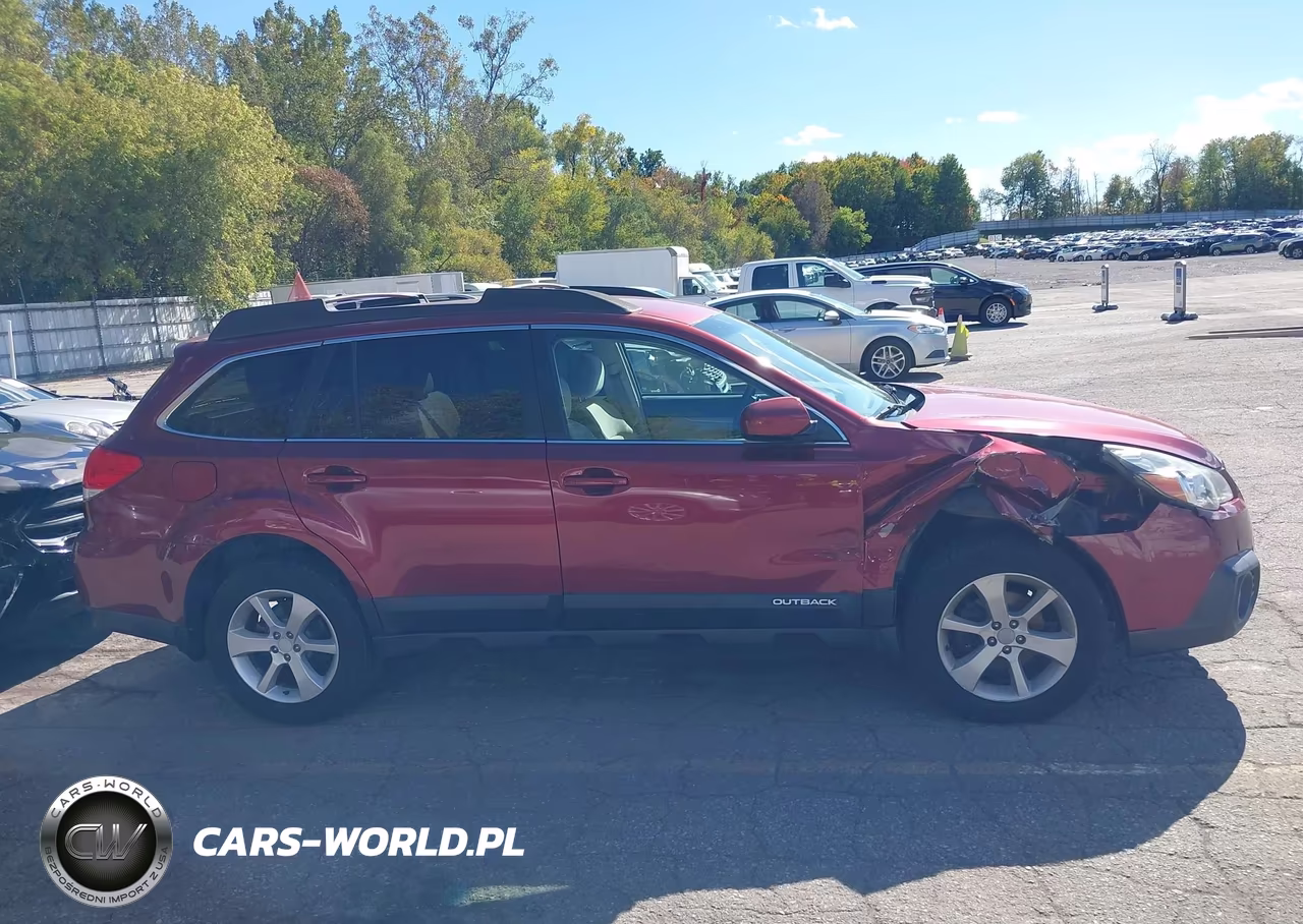 2014 Subaru Outback 2.5I Premium VIN:4S4BRBCC0E3275773 - 13