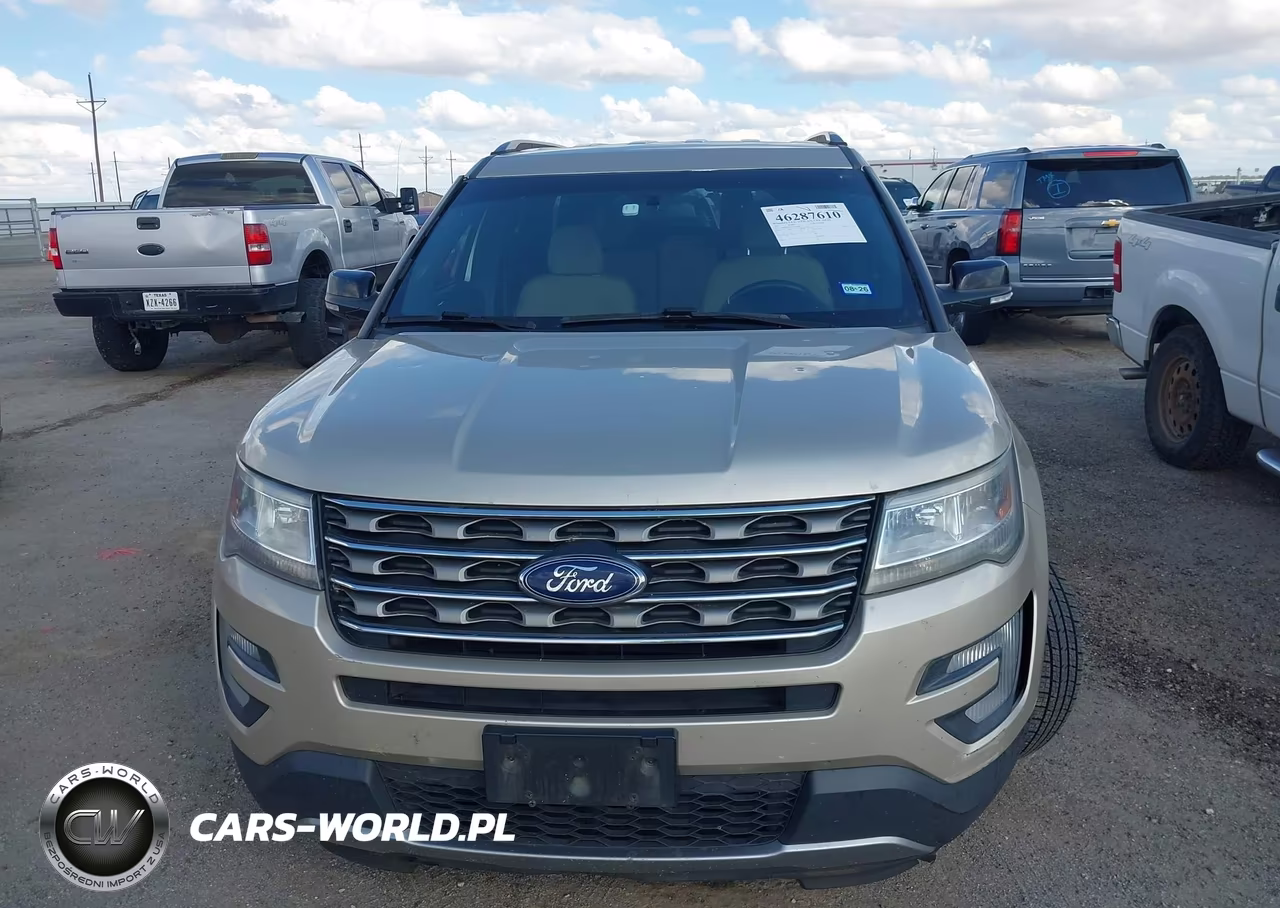 2017 Ford Explorer Xlt VIN:1FM5K7D8XHGD39758 - 12