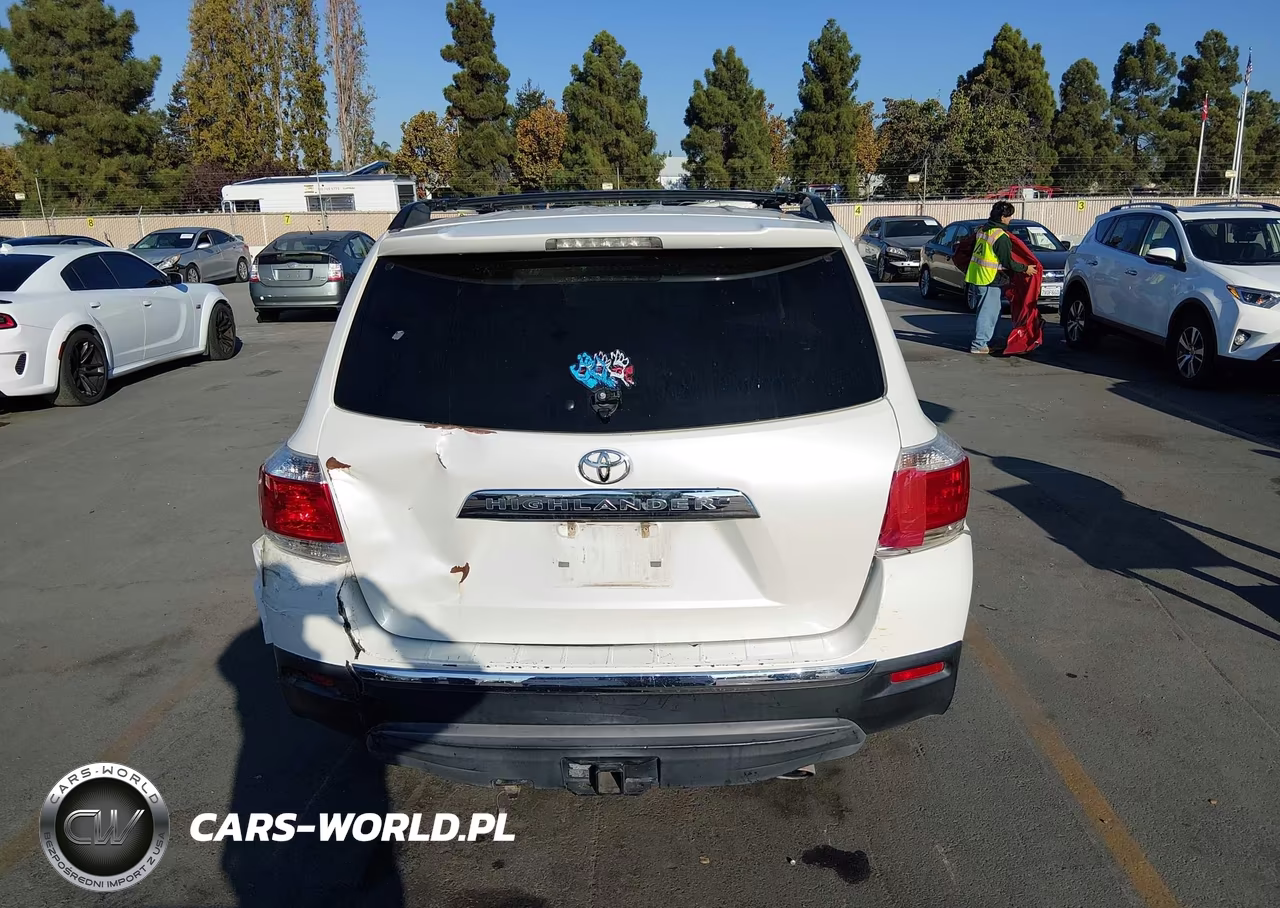 2013 Toyota Highlander Base Plus VIN:5TDZA3EH7DS038574 - 16