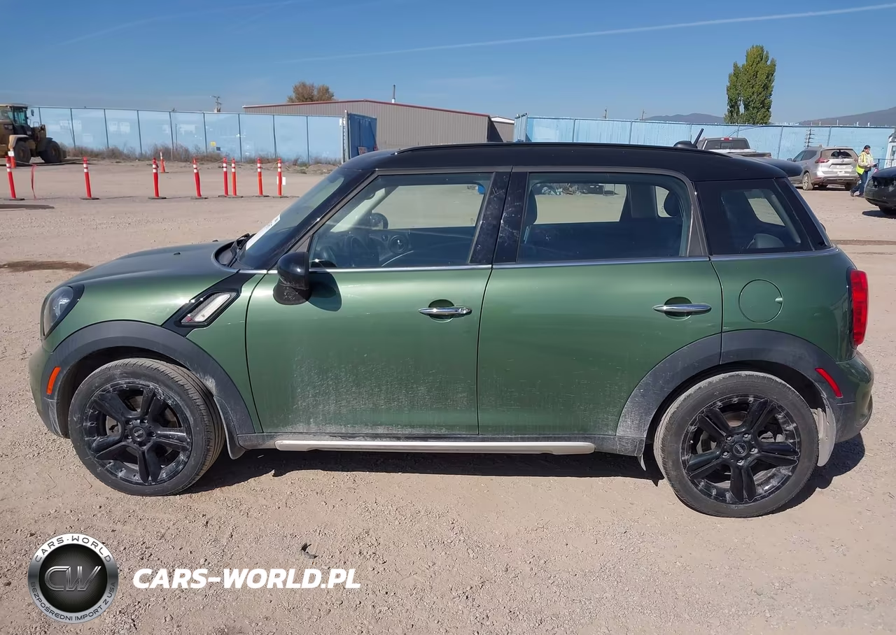 2016 Mini Countryman Cooper S VIN:WMWZC5C58GWP49524 - 14
