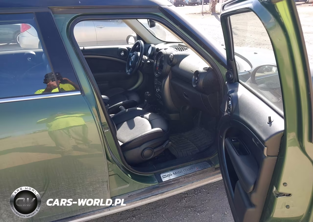 2016 Mini Countryman Cooper S VIN:WMWZC5C58GWP49524 - 5