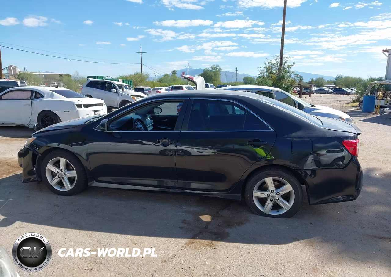 2013 Toyota Camry Se VIN:4T1BF1FK4DU277105 - 14