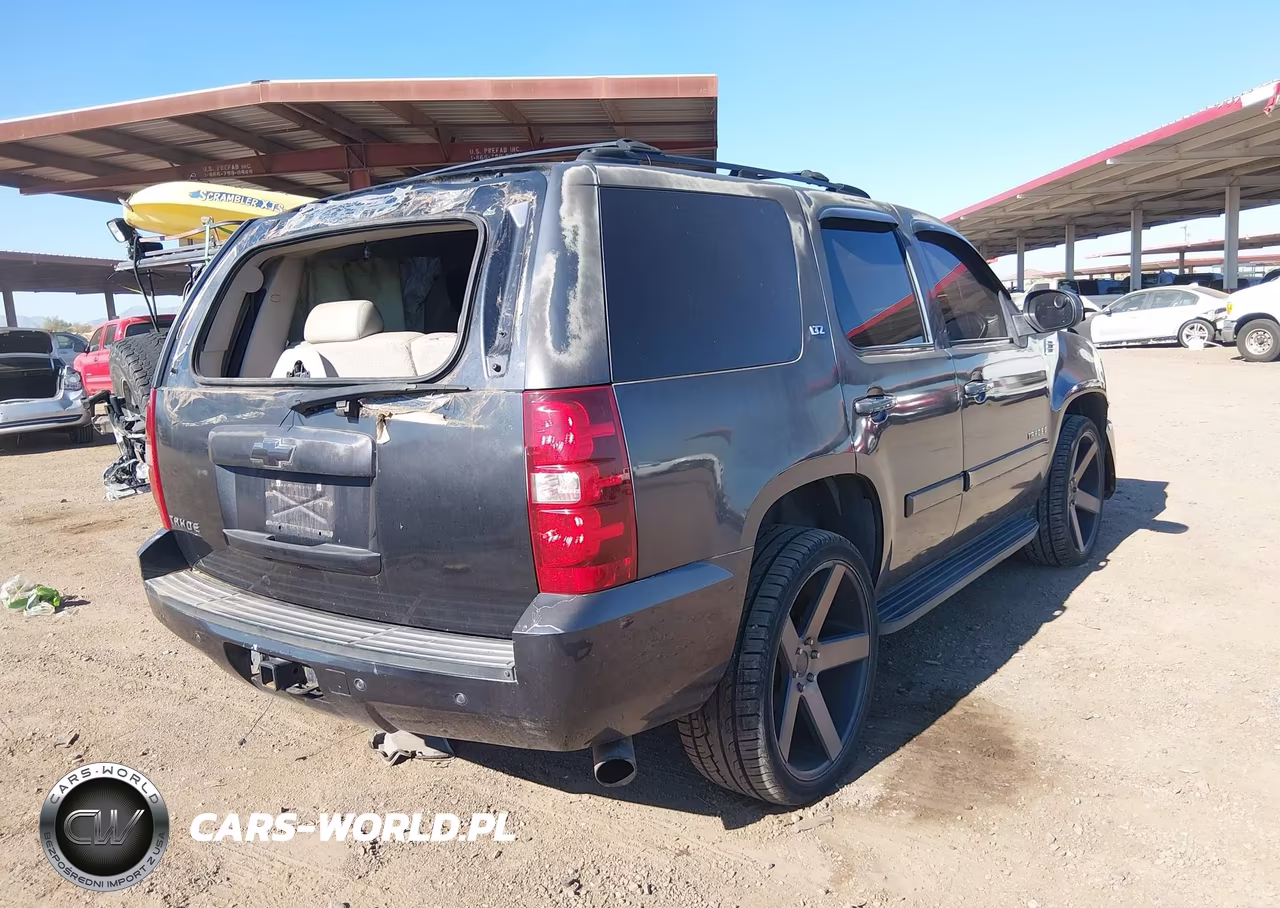 2007 Chevrolet Tahoe Ltz VIN:1GNFK13077R111356 - 4