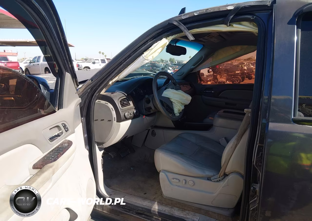 2007 Chevrolet Tahoe Ltz VIN:1GNFK13077R111356 - 5