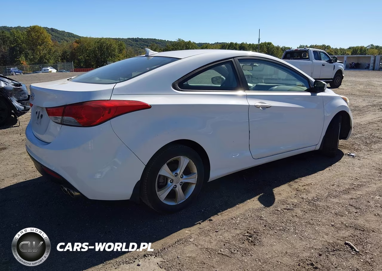 2013 Hyundai Elantra Gs VIN:KMHDH6AE9DU011600 - 4