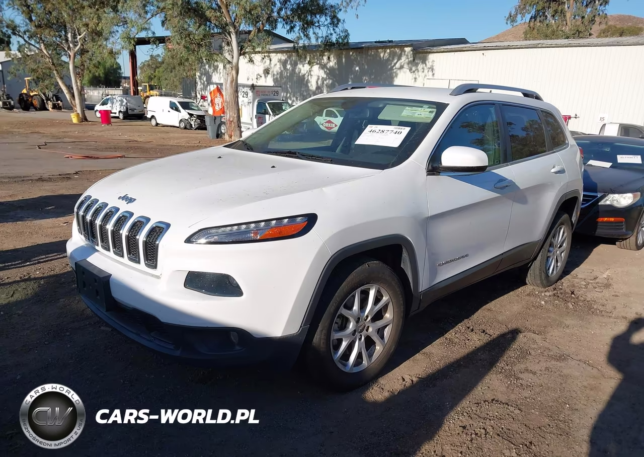 2016 Jeep Cherokee Latitude VIN:1C4PJMCB0GW301570 - 2