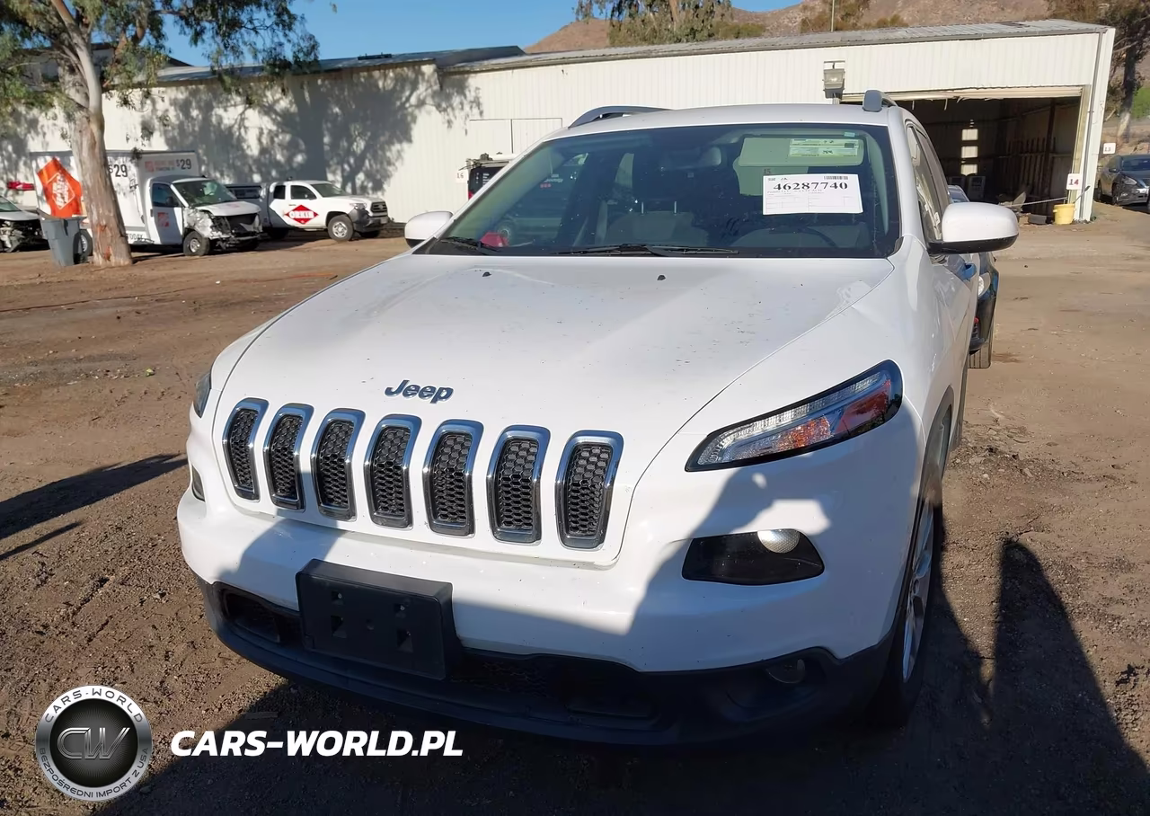2016 Jeep Cherokee Latitude VIN:1C4PJMCB0GW301570 - 6