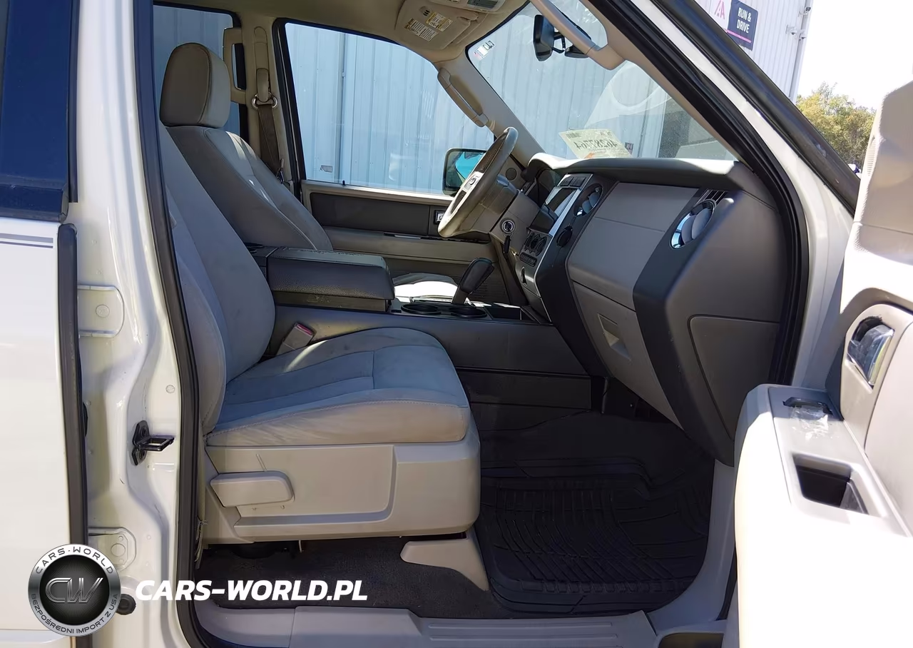 2008 Ford Expedition Xlt VIN:1FMFU15598LA54685 - 5