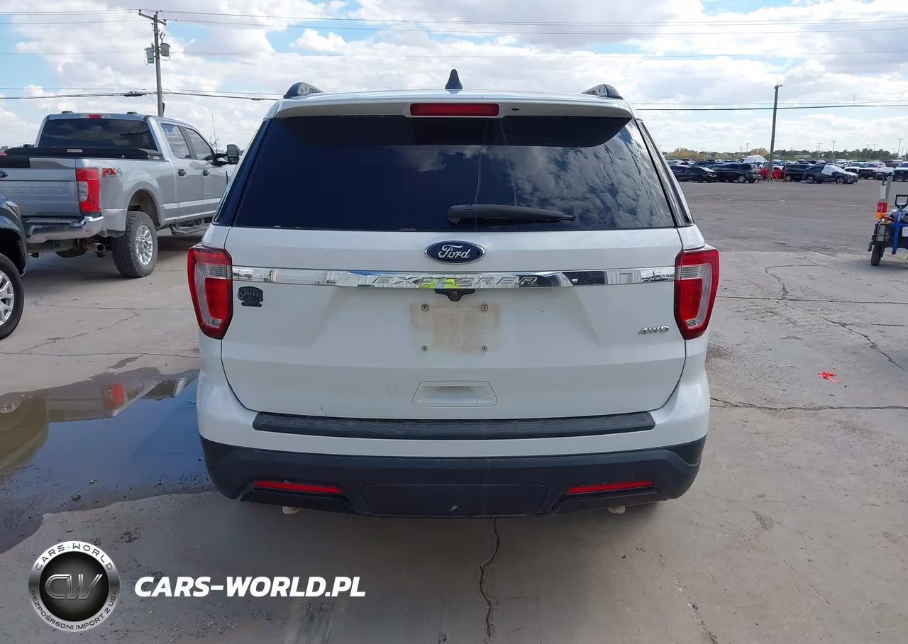 2018 Ford Explorer VIN:1FM5K8B86JGA80233 - 16