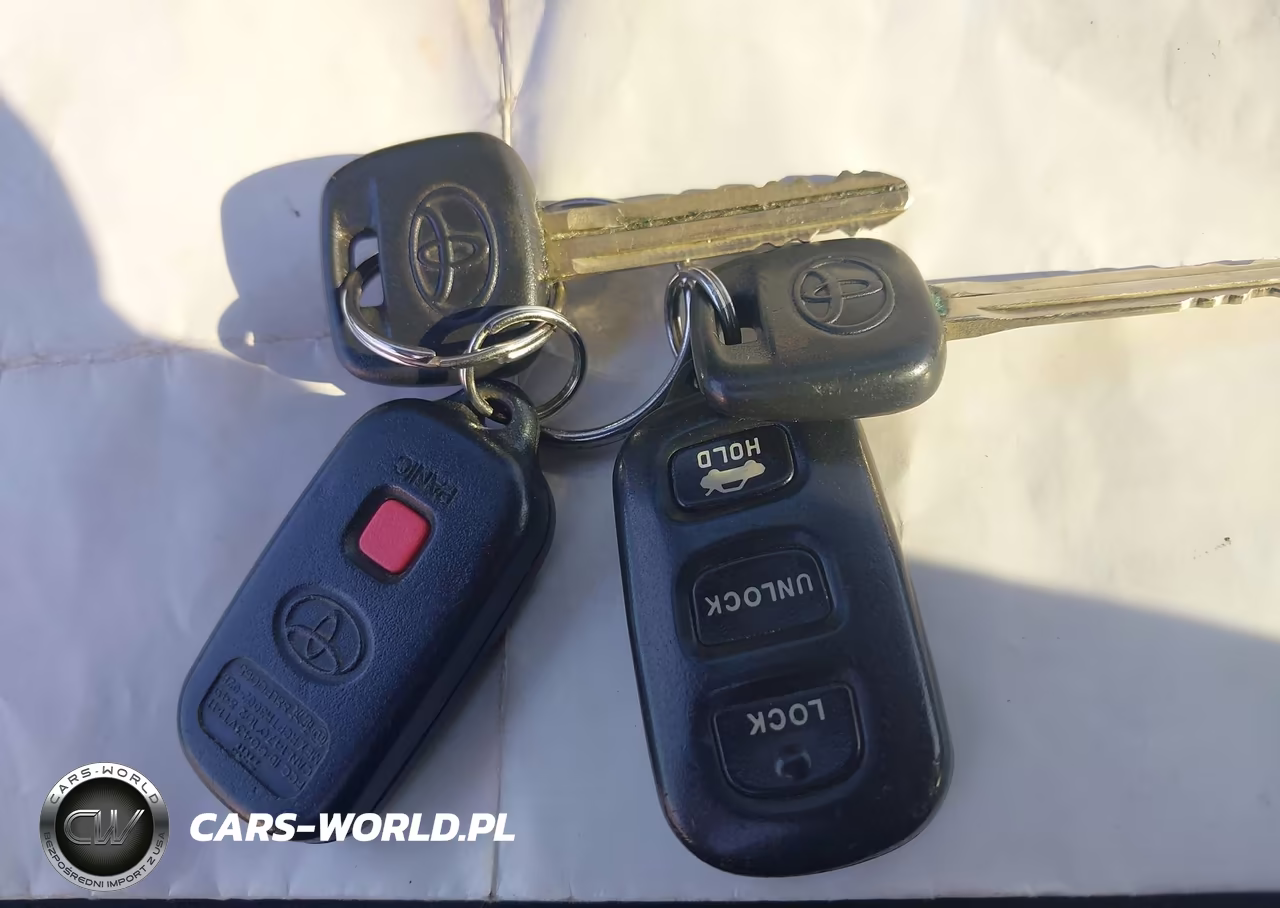2005 Toyota Camry Le VIN:4T1BE32K95U574215 - 11