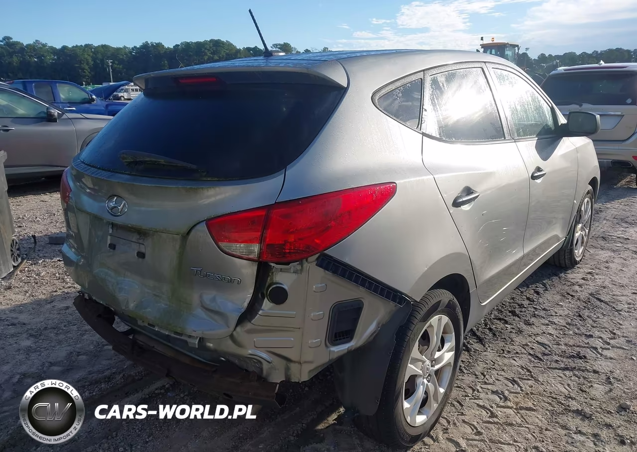 2013 Hyundai Tucson Gl VIN:KM8JT3AB9DU712546 - 4