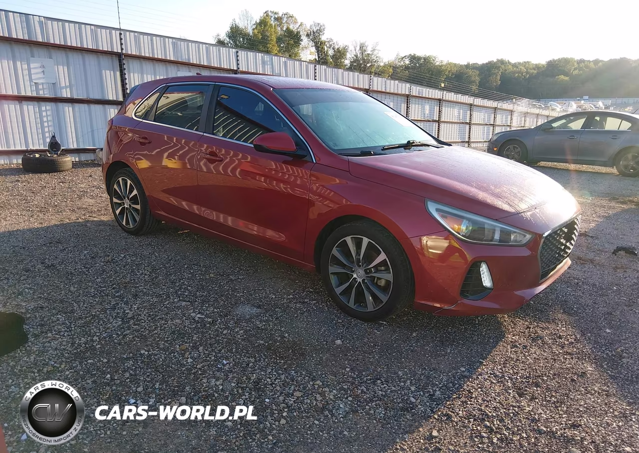 2019 Hyundai Elantra Gt – zdjęcie 1 z 16