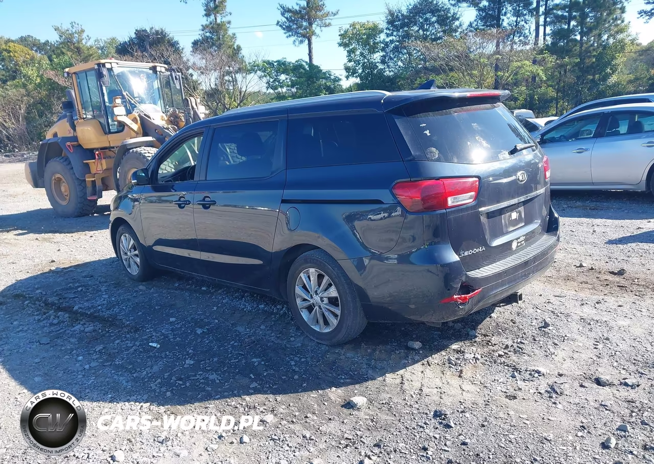 2017 Kia Sedona Lx VIN:KNDMB5C11H6265628 - 3