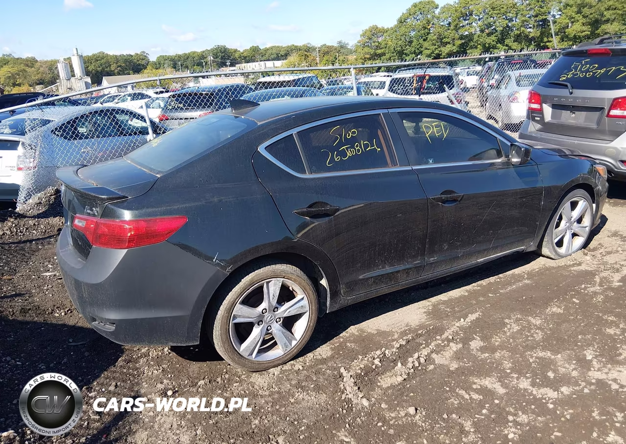 2013 Acura Ilx 2.0L VIN:19VDE1F70DE006819 - 4