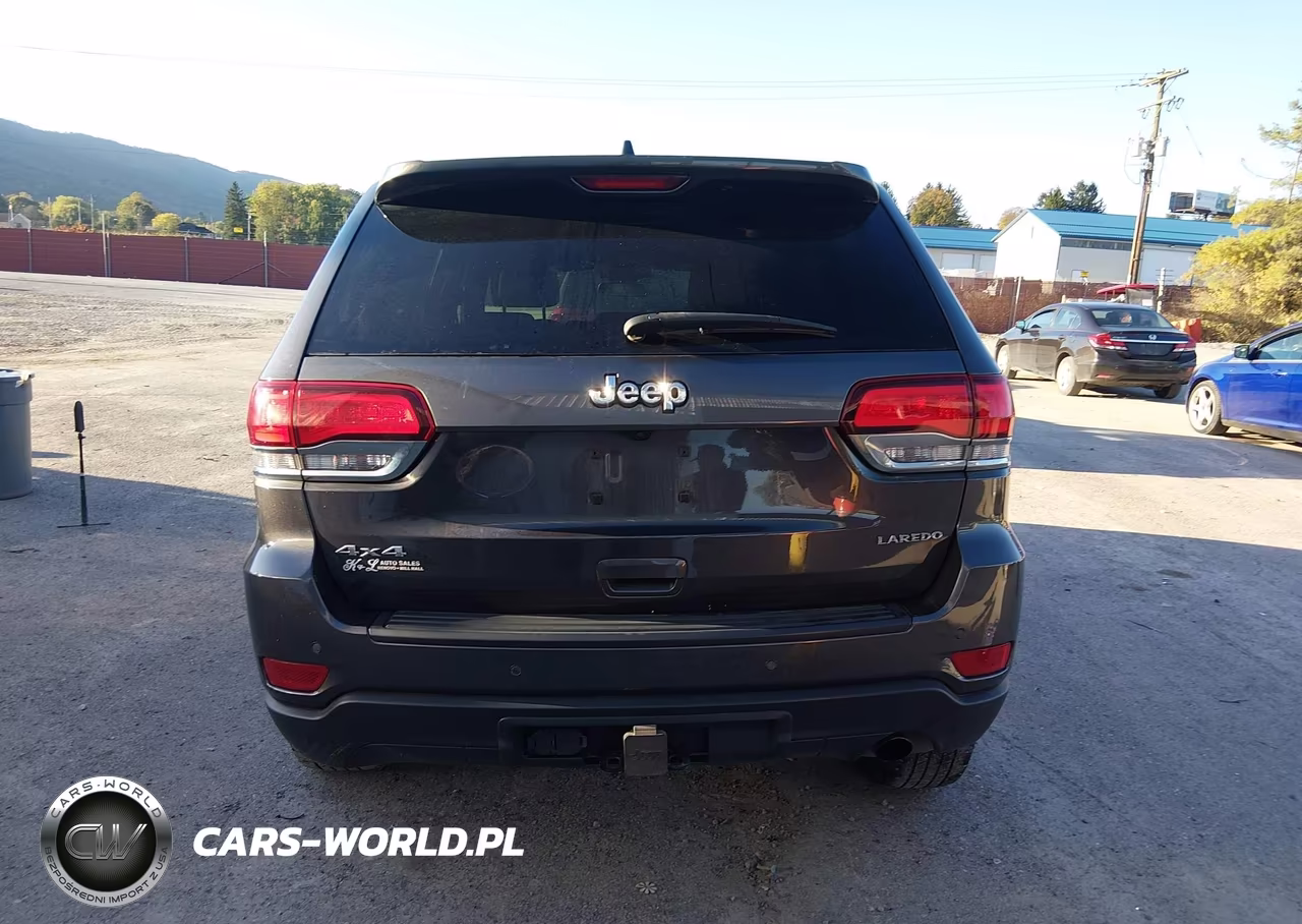 2020 Jeep Grand Cherokee Laredo E 4X4 VIN:1C4RJFAG8LC335593 - 16