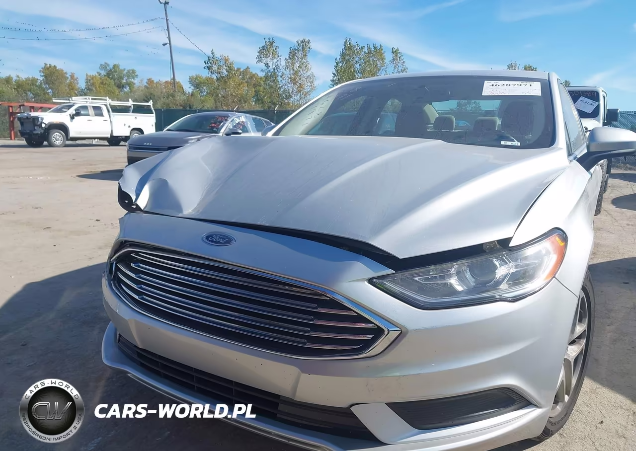 2018 Ford Fusion S VIN:3FA6P0G76JR103908 - 12