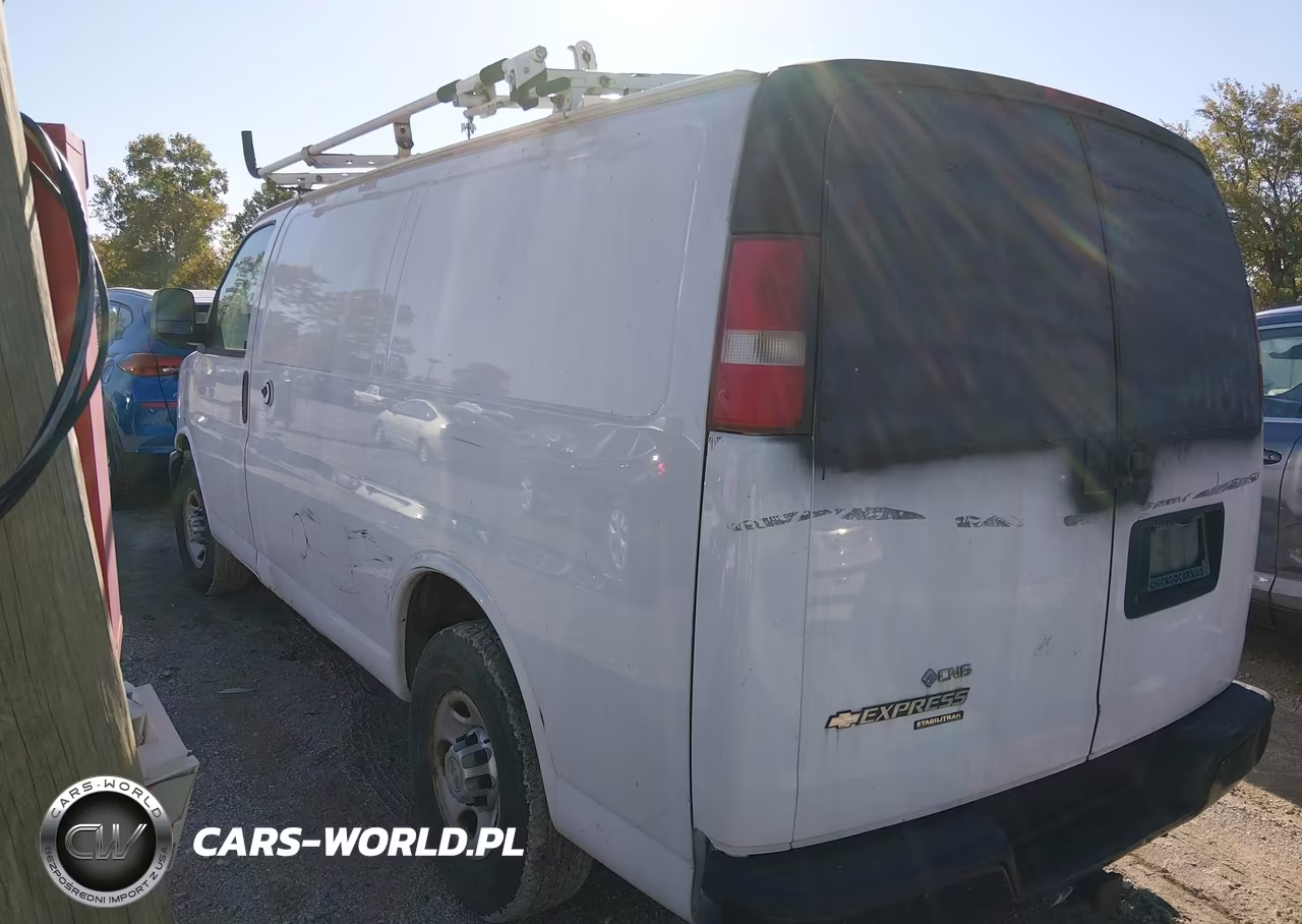 2012 Chevrolet Express 2500 Work Van VIN:1GCWGFCB0C1121051 - 3