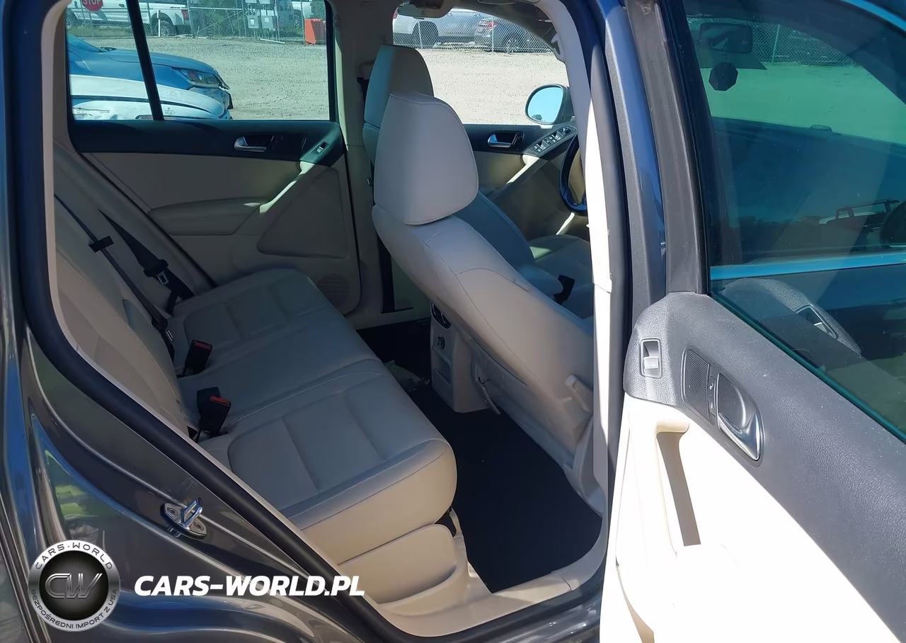 2012 Volkswagen Tiguan Se VIN:WVGAV7AX4CW005838 - 8