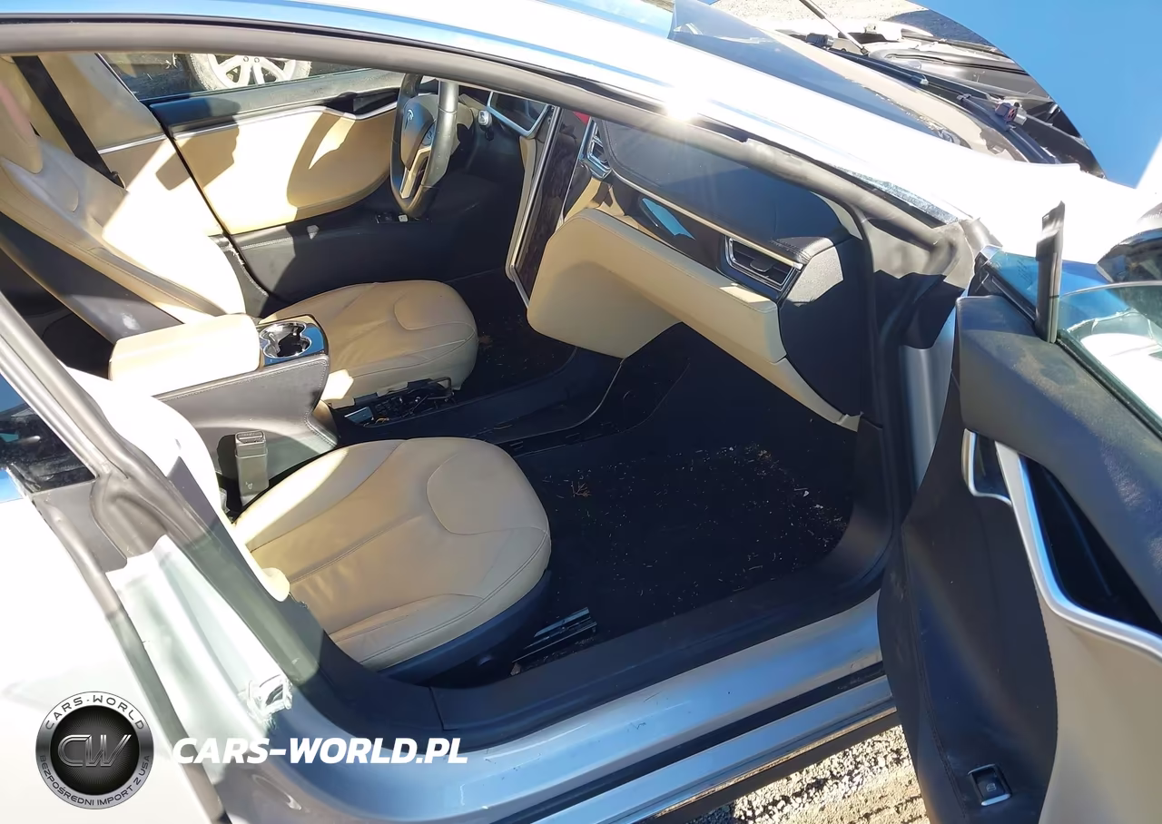 2013 Tesla Model S VIN:5YJSA1DG4DFP03790 - 5