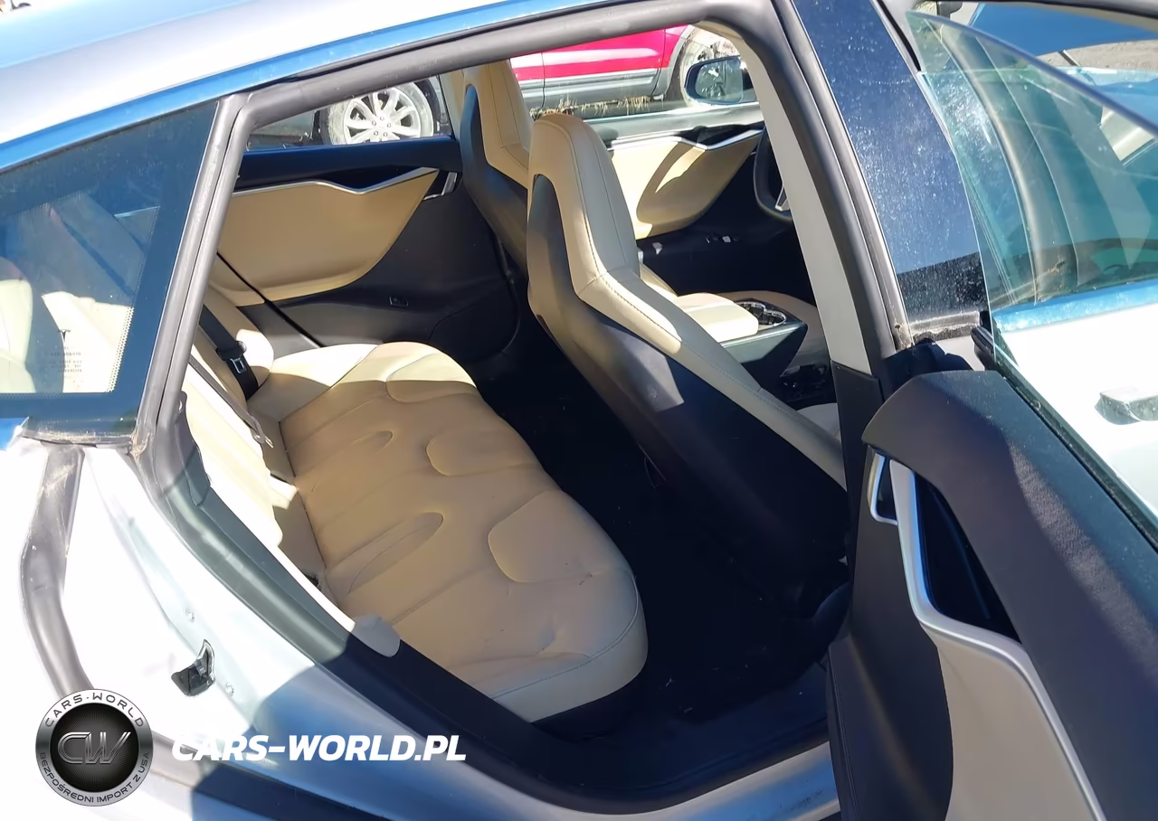 2013 Tesla Model S VIN:5YJSA1DG4DFP03790 - 8