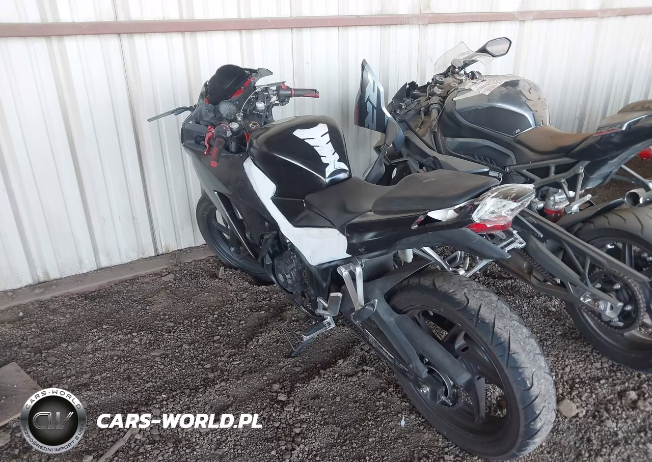 2015 Honda Cbr300 Ra VIN:MLHNC5159F5100725 - 3