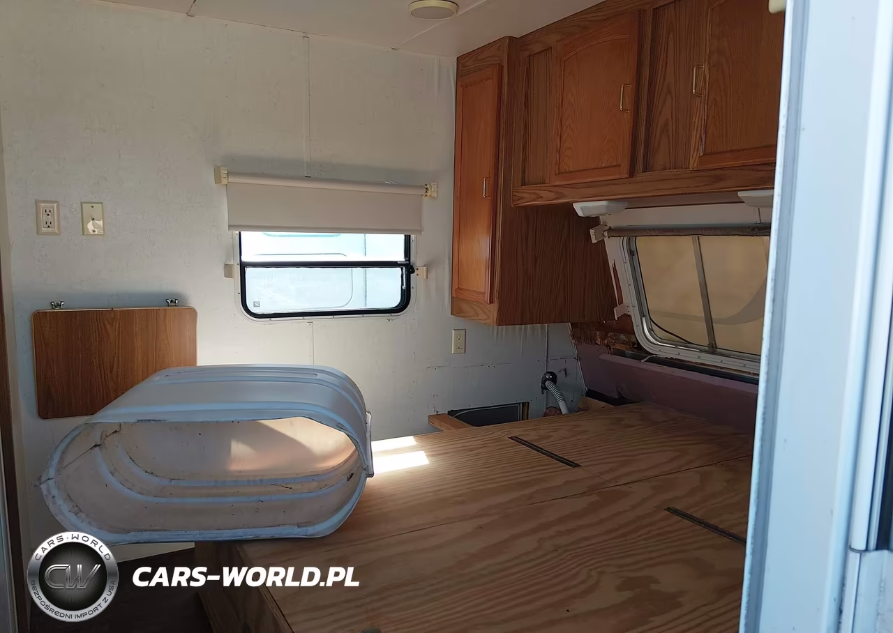 2000 Jayco Other VIN:1UJBJ02M5Y56D0323 - 5