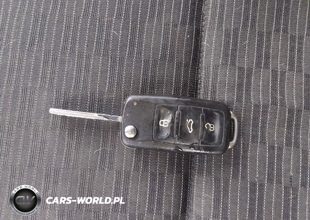 2012 Volkswagen Tiguan S VIN:WVGAV7AX9CW000697 - 11