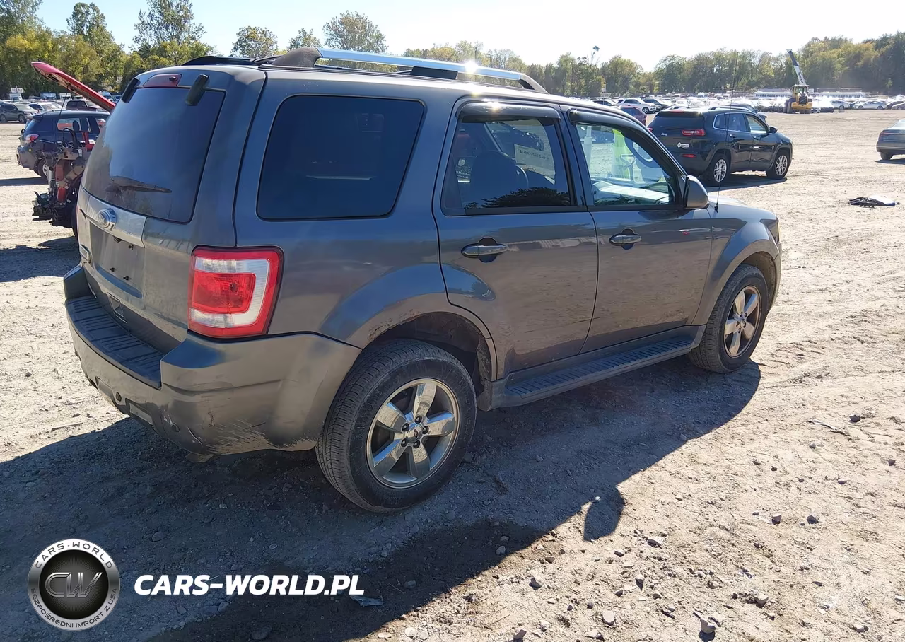 2011 Ford Escape Limited VIN:1FMCU9E78BKB95800 - 4
