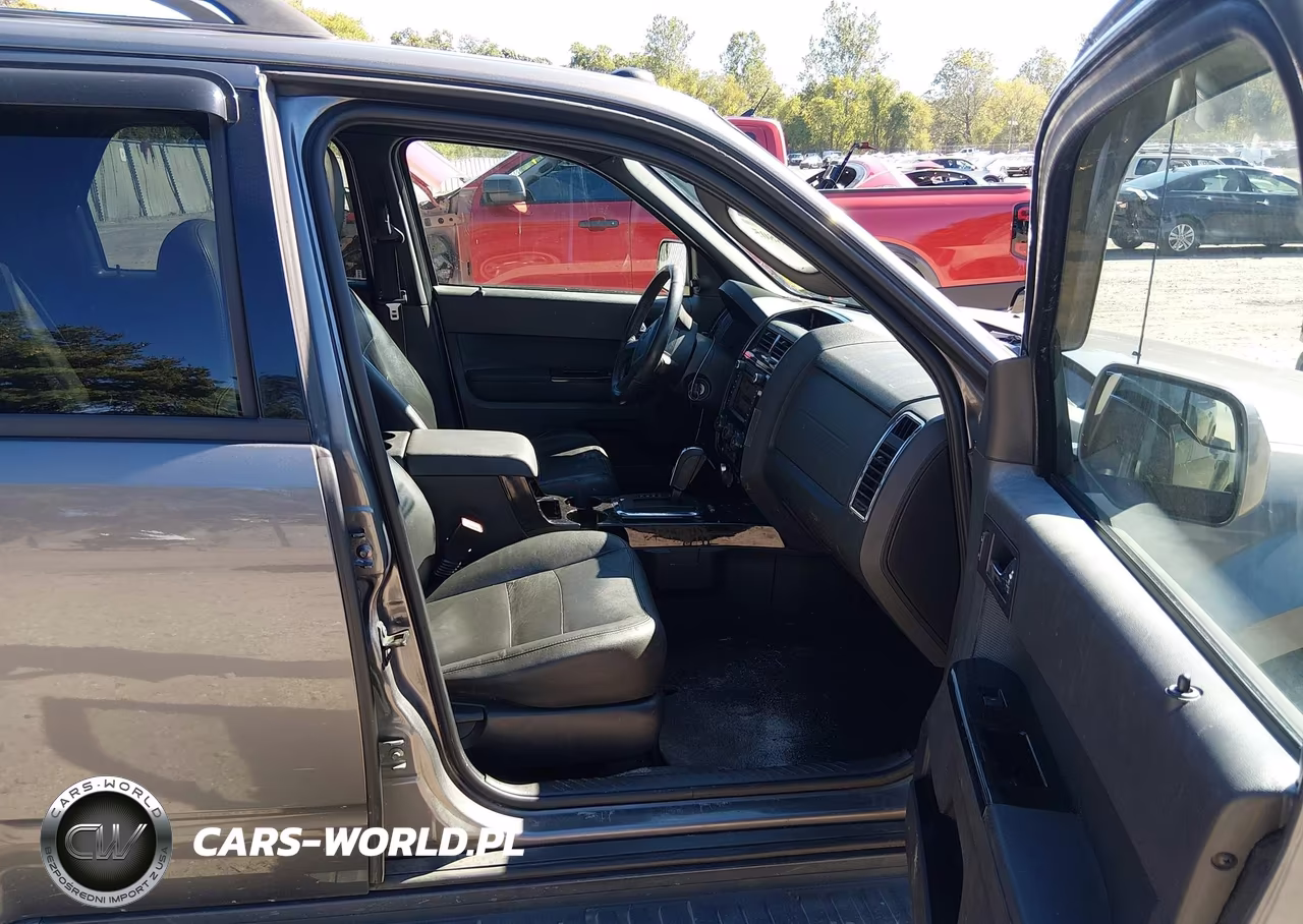 2011 Ford Escape Limited VIN:1FMCU9E78BKB95800 - 5