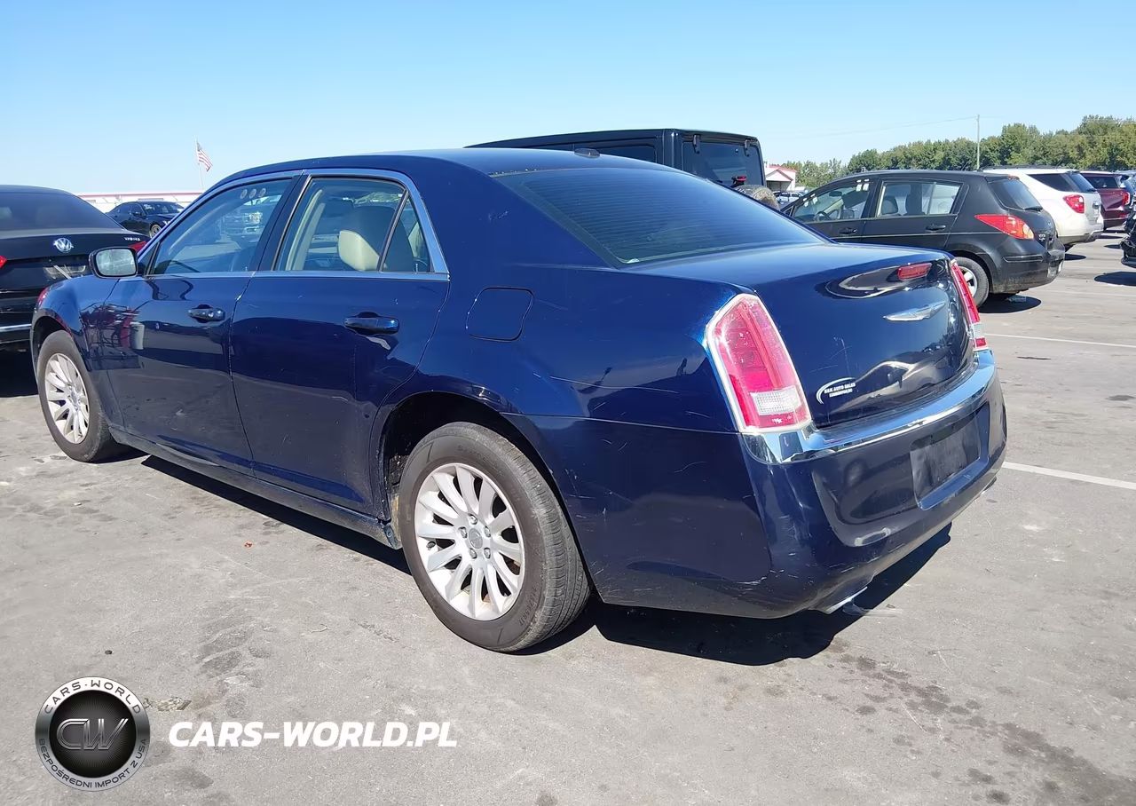 2014 Chrysler 300 VIN:2C3CCAAGXEH190046 - 3