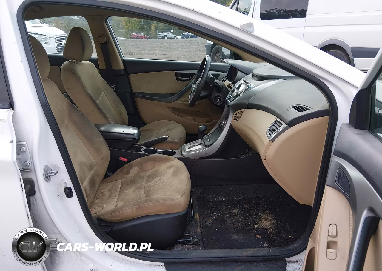 2013 Hyundai Elantra Gls VIN:5NPDH4AE9DH294535 - 5